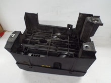 Load image into Gallery viewer, Fuse Box SIERRA 1500 PICKUP 2009 - MRK455415