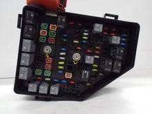 Load image into Gallery viewer, Fuse Box Buick Enclave 2011 - MRK455432