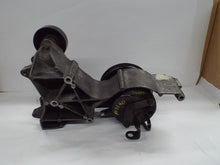 Load image into Gallery viewer, Power Steering Pump EXPRESS 2500 VAN 2005 - MRK455643