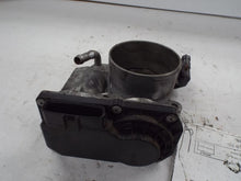 Load image into Gallery viewer, THROTTLE BODY Impreza Legacy 06 - 08 w/o turbo - MRK455670