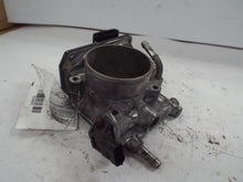 Load image into Gallery viewer, THROTTLE BODY Impreza Legacy 06 - 08 w/o turbo - MRK455670