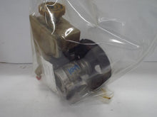 Load image into Gallery viewer, Power Steering Pump Jeep Liberty 2003 - MRK455823