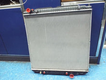 Load image into Gallery viewer, RADIATOR F250SD Pickup F350SD Pickup 2005 05 2006 06 2007 07 - MRK455914