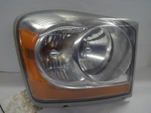 Load image into Gallery viewer, HEADLIGHT LAMP ASSEMBLY Dodge Durango 2006 06 Right - MRK455939