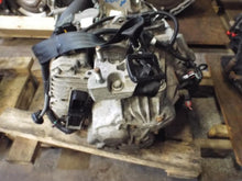 Load image into Gallery viewer, Transmission Ford Fiesta 2012 - MRK456345