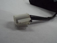 Load image into Gallery viewer, Side View Door Mirror Pontiac Vibe 2010 - MRK456387