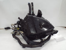 Load image into Gallery viewer, Fuse Box Pontiac Vibe 2010 - MRK456408