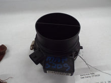 Load image into Gallery viewer, Mass Air Flow Sensor Meter MAF Rainier CTS Deville DHS DTS Eldorado 99-09 - MRK456897