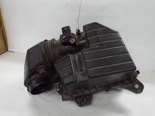 Load image into Gallery viewer, AIR CLEANER BOX Honda Civic 06 07 08 09 10 11 - MRK456951