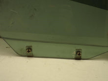 Load image into Gallery viewer, Front Door Glass Saturn Vue 2008 - MRK457008