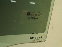Load image into Gallery viewer, Front Door Glass Saturn Vue 2008 - MRK457009