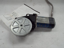 Load image into Gallery viewer, Power Window Motor Toyota Sienna 2000 - MRK457376