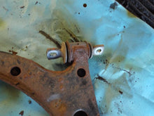 Load image into Gallery viewer, FRONT LOWER CONTROL ARM Chevrolet Cruze 16 17 18 19 Right - MRK457559