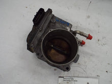 Load image into Gallery viewer, THROTTLE BODY Camry Highlander Rav 4 Avalon 05 06 - 10 - MRK458092