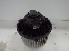 Load image into Gallery viewer, FRONT A/C HEATER BLOWER MOTOR Azera Sonata Cadenza Optima 11-15 - MRK458247