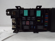 Load image into Gallery viewer, FUSE BOX Acura RL 05 06 07 08 09 10 11 12 - MRK458318