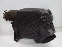 Load image into Gallery viewer, AIR CLEANER BOX Honda Accord 2003 03 2004 04 2005 05 - MRK458445