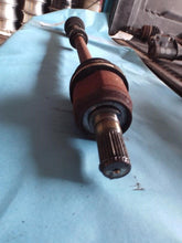Load image into Gallery viewer, FRONT CV AXLE SHAFT Hyundai Elantra 11 12 13 14 15 16 17 AT Right - MRK458559