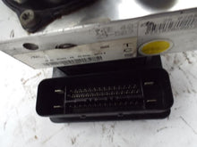Load image into Gallery viewer, ABS PUMP Tunderbird Lincoln LS 2003 03 2004 04 2005 05 - MRK458749