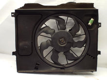 Load image into Gallery viewer, Radiator Fan Assembly Kia Soul 2014 - MRK458858