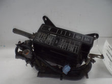 Load image into Gallery viewer, Fuse Box Nissan Frontier 2002 - MRK458934
