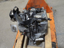 Load image into Gallery viewer, Transmission Ford Fiesta 2014 - MRK459000