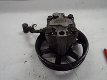 Load image into Gallery viewer, POWER STEERING PUMP Escape Tribute 2001 01 02 03 04 - MRK459019