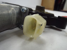 Load image into Gallery viewer, Power Window Motor Kia Soul 2015 - MRK459250