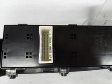 Load image into Gallery viewer, Window Switch Kia Soul 2015 - MRK459258
