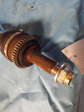 Load image into Gallery viewer, AXLE SHAFT Hyundai Veloster 12 13 14 15 16 17 AT Right - MRK459546