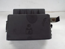Load image into Gallery viewer, FUSE BOX 300 300C Charger Magnum 2006 06 2007 07 - MRK460012