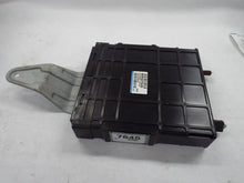 Load image into Gallery viewer, ECU ECM COMPUTER Mitsubishi Eclipse 2001 01 - MRK460042