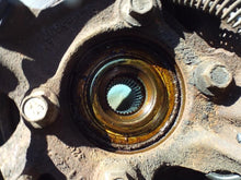 Load image into Gallery viewer, Rear Hub With Spindle EXPEDITION 2014 - MRK460350