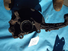 Load image into Gallery viewer, Front Spindle Knuckle EXPEDITION 2014 - MRK460353