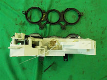 Load image into Gallery viewer, Temp Climate AC Heater Control Mazda 6 2003 03 2004 04 2005 05 2006 06 07 08 - MM655805