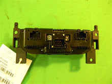 Load image into Gallery viewer, TEMPERATURE CONTROLS Chevrolet HHR 07 08 09 10 11 - MM685122