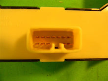 Load image into Gallery viewer, Window Switch Chevrolet HHR 2008 - MM691636
