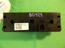 Load image into Gallery viewer, REAR TEMPERATURE CONTROLS Volkswagen Routan 09 10 11 12 13 14 - MM695902