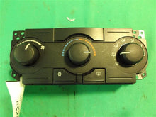 Load image into Gallery viewer, TEMPERATURE CONTROLS 300 300C Charger Magnum 05 06 07 - MM697332