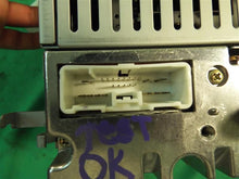 Load image into Gallery viewer, Radio Mazda 3 2004 - MM706939