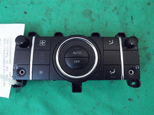 Load image into Gallery viewer, REAR TEMPERATURE CONTROLS Mercedes-Benz R350 R500 2006 06 - MM710340