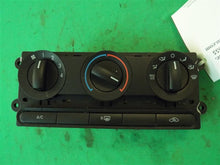 Load image into Gallery viewer, TEMPERATURE CONTROLS Ford Mustang 05 06 07 08 09 - MM712928