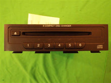 Load image into Gallery viewer, CD CHANGER Honda Pilot 2005 05 - MM717354