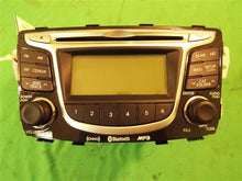 Load image into Gallery viewer, RADIO Hyundai Accent 2012 12 2013 13 2014 14 - MM721297