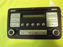 Load image into Gallery viewer, Radio Volkswagen Jetta Rabbit EOS 2006 06 2007 07 2008 08 2009 09 - MM729958