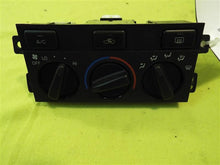 Load image into Gallery viewer, Temperature Controls Toyota Camry 2001 - MM731056