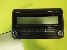 Load image into Gallery viewer, Radio Jetta 2011 11 2012 12 2013 13 AM FM CD - MM740099