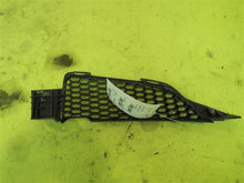 Load image into Gallery viewer, Grille Pontiac Vibe 2003 - MM760699