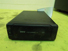 Load image into Gallery viewer, CD CHANGER BMW 740i 750i 1999 99 00 01 - MM776851