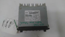 Load image into Gallery viewer, RADIO Jetta 2003 03 AM FM Cassette CD - MM783504